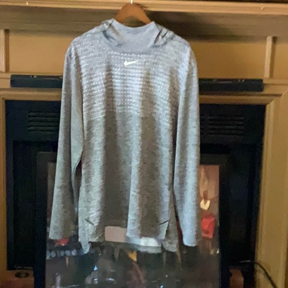 Hooded Nike Pullover